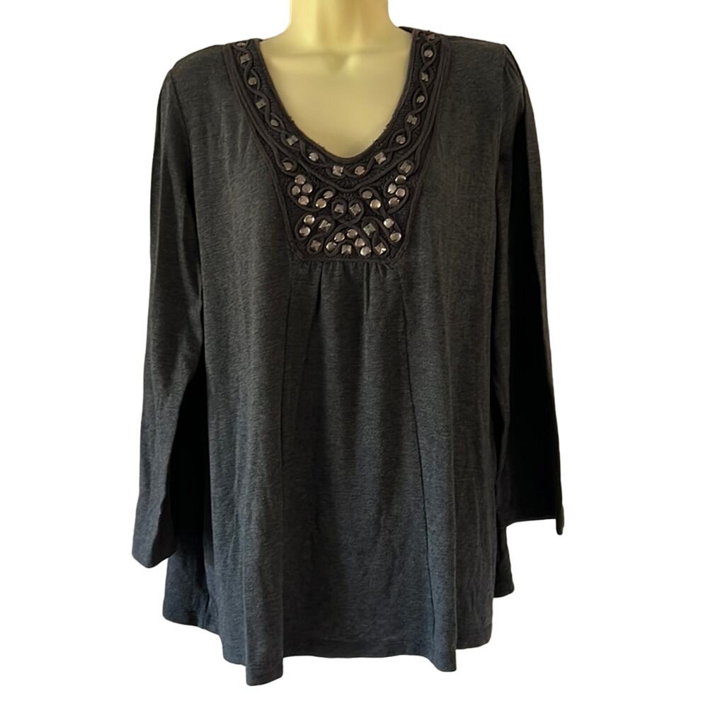 Only 9 Woman  Gray Embellished Knit Top